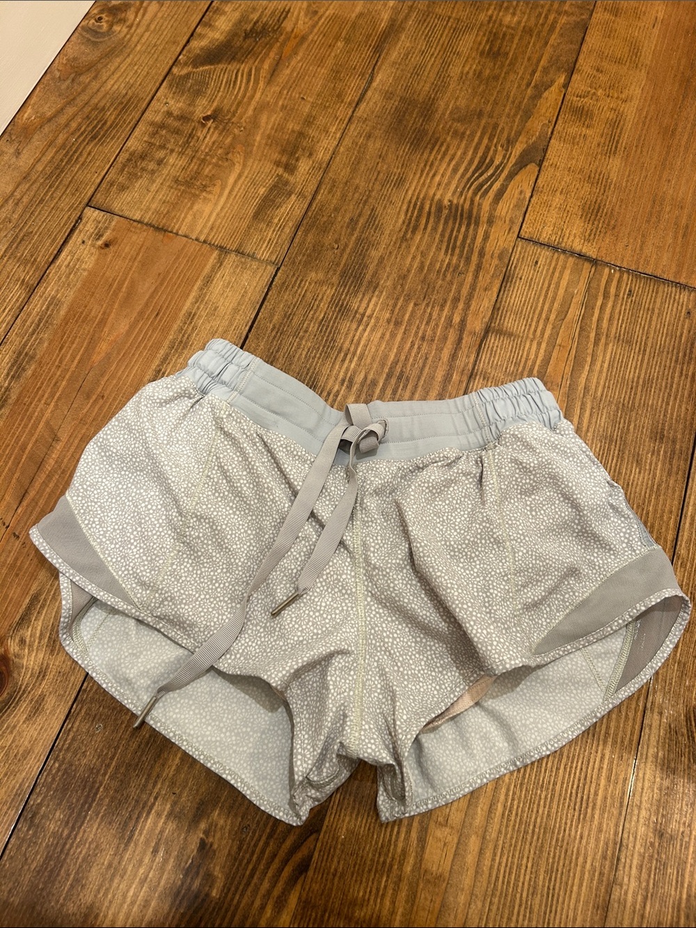 lululemon light gray speckled running shorts